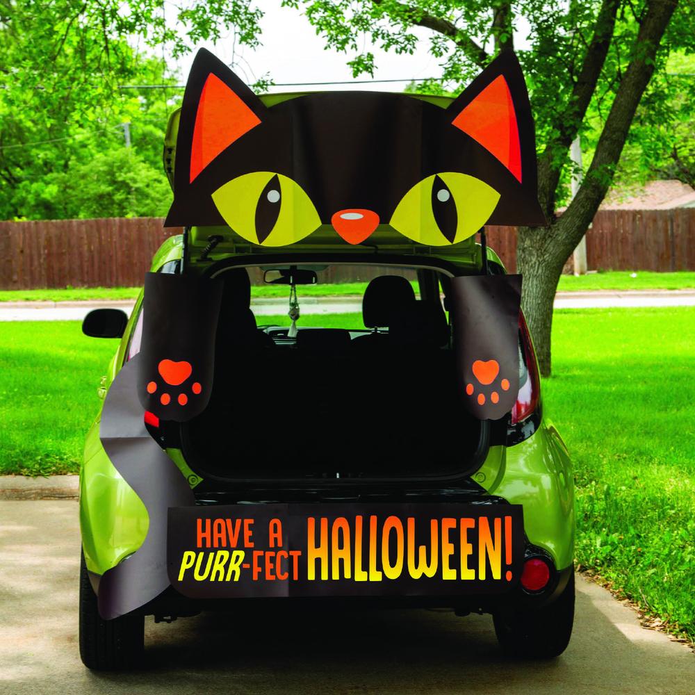Black Cat Trunk-or-Treat Halloween Kit