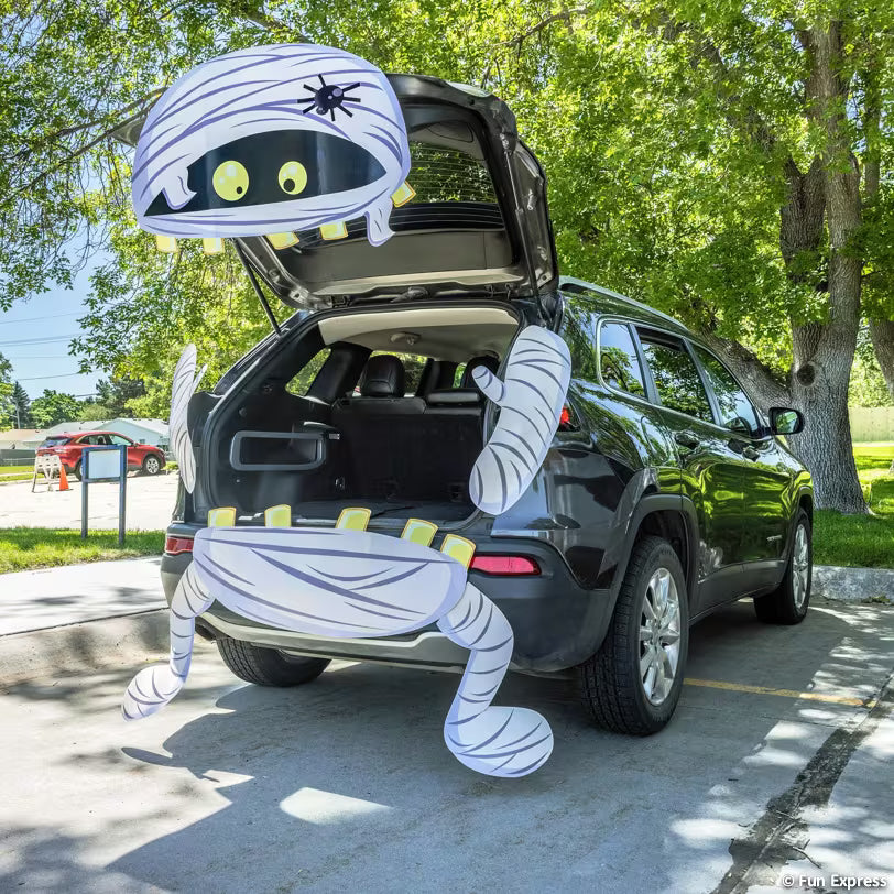 Mummy Trunk-or-Treat Decorating Kit