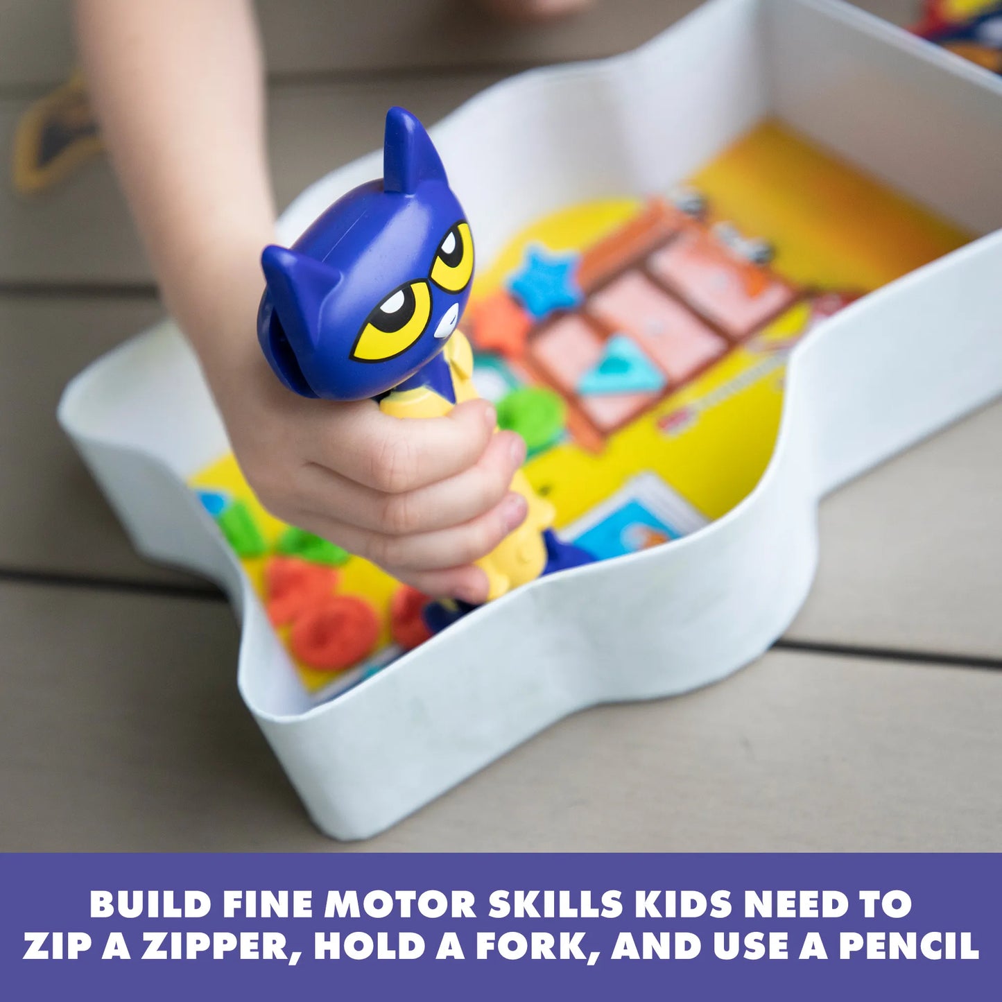 Pete the Cat® I Love My Buttons Game